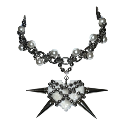 Siren's Pearlescent Spiked heart necklace | 666999 Official