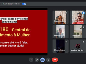 Em oficina, profissionais do Cendhec e mulheres do Pina debatem sobre violência de gênero