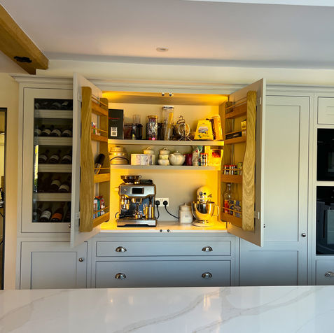 Calacutta Oro Quartz - The Stone Company - Quartz Worktop