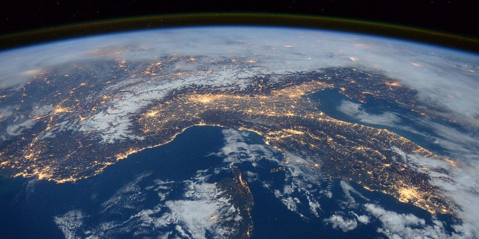 Global Issues in Science Communication