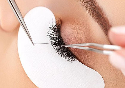 lash_application_edited.jpg