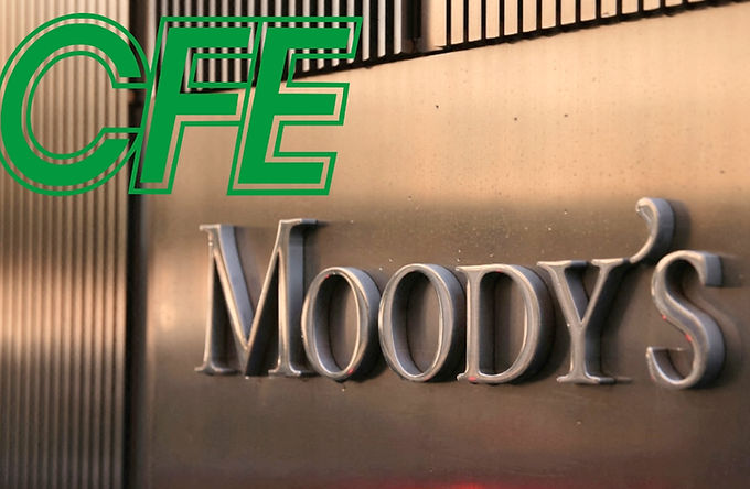Moody's baja calificación a CFE y a 8 bancos