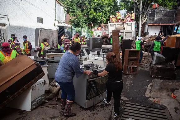 CDMX: 80 familias damnificadas tras intensas lluvias