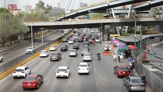 Hoy No Circula 6 de abril: Autos y placas que no circulan este lunes en CdMx y Edomex