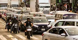 Hoy No Circula 11 de abril 2026