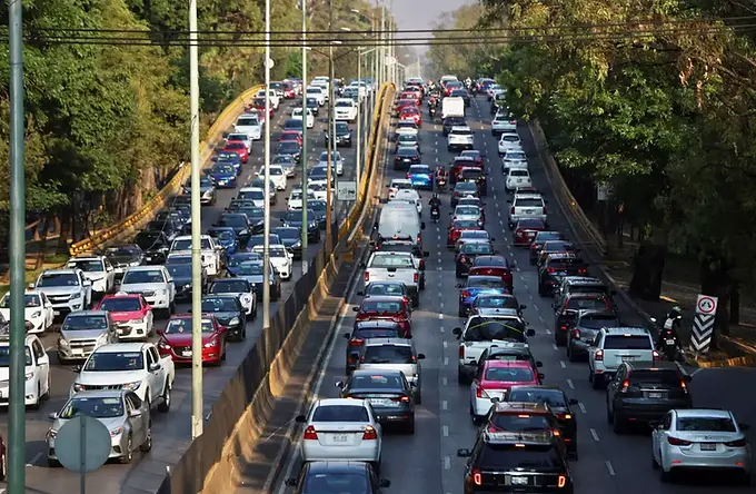 Hoy No Circula 3 de diciembre 2025