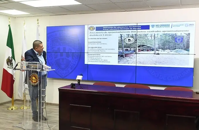 Tras operativo contra el 'narco', mueren en accidente dos