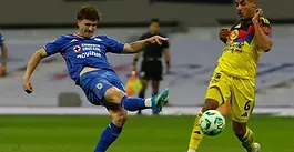América y Cruz Azul empatan y decepcionan en un clásico joven que pegó en el bolsillo