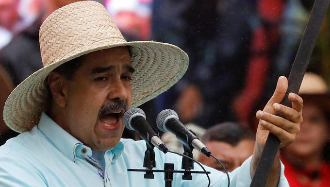 EU le "declarará la guerra" a Venezuela "esta noche", según Tucker Carlson