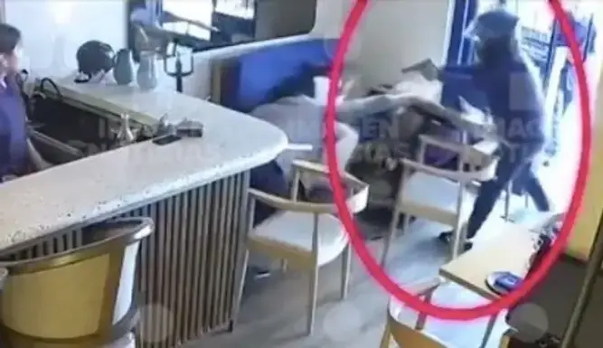 Vienen por mí: Video revela lo ocurrido en restaurante de la Roma