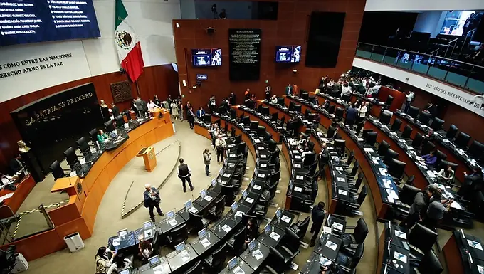 Senadores de Morena, PT y PVEM respaldan el plan B de Sheinbaum