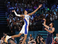 Steph Curry hitting a 3