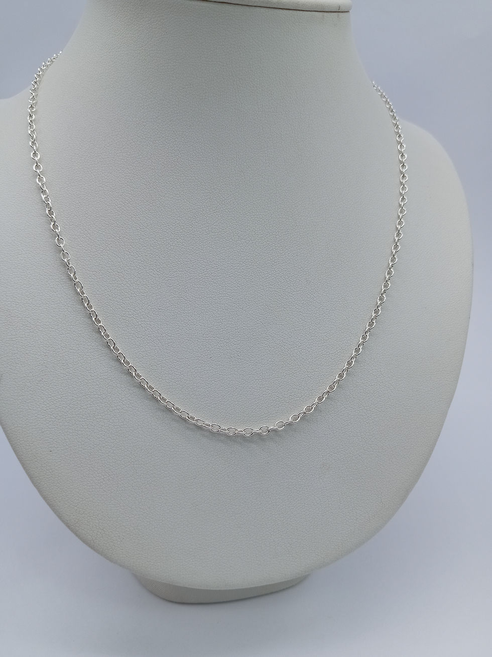 Thumbnail: Bolder oval loop silver chain