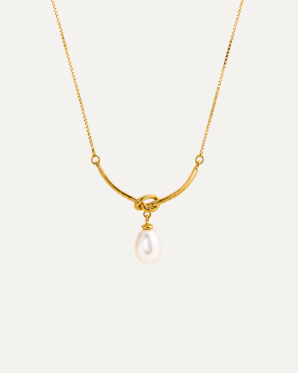 Pretty Pearls Tie the Knot Freshwater Pearl Necklace