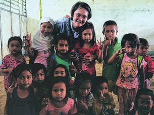 Volunteer: Share the love and kindness