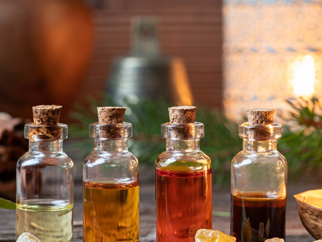 Essential Oils and Crystals for Pet Grief: Healing After Loss