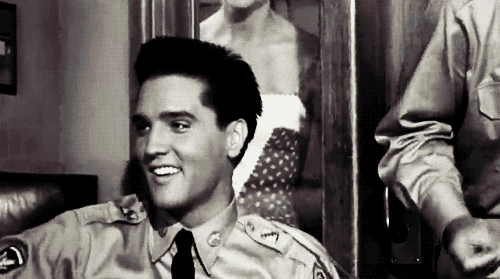elvis-elvis-presley-32899874-500-279