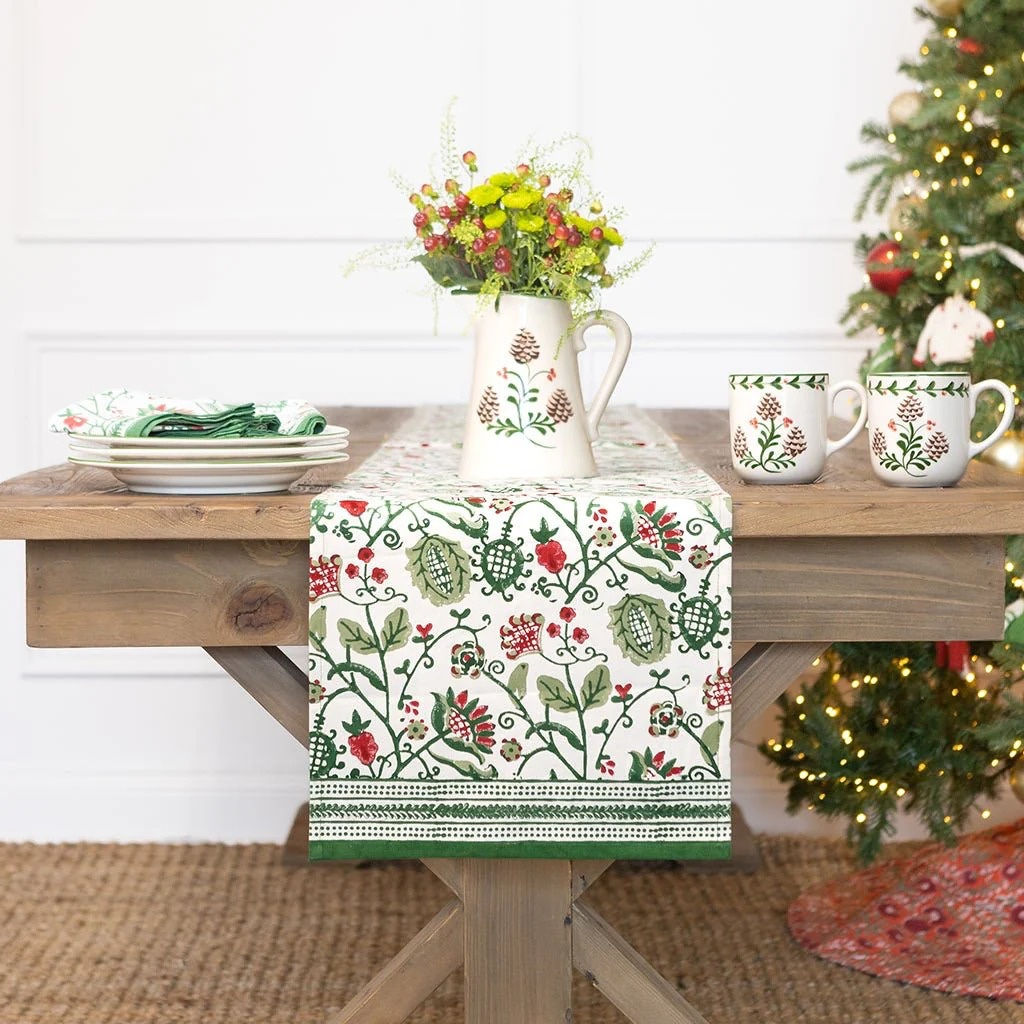 Con Con Red & Green Table Runner