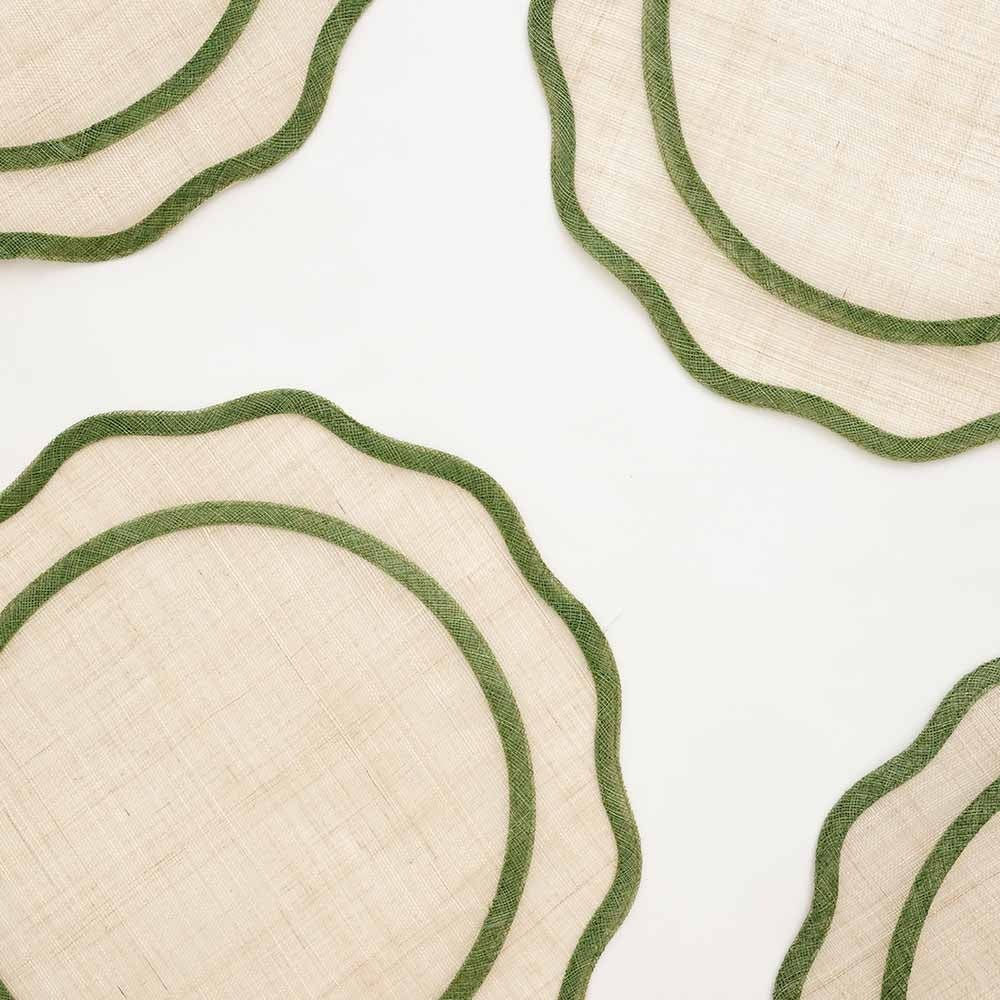 Green Scalloped Rice Paper Placemat S/4