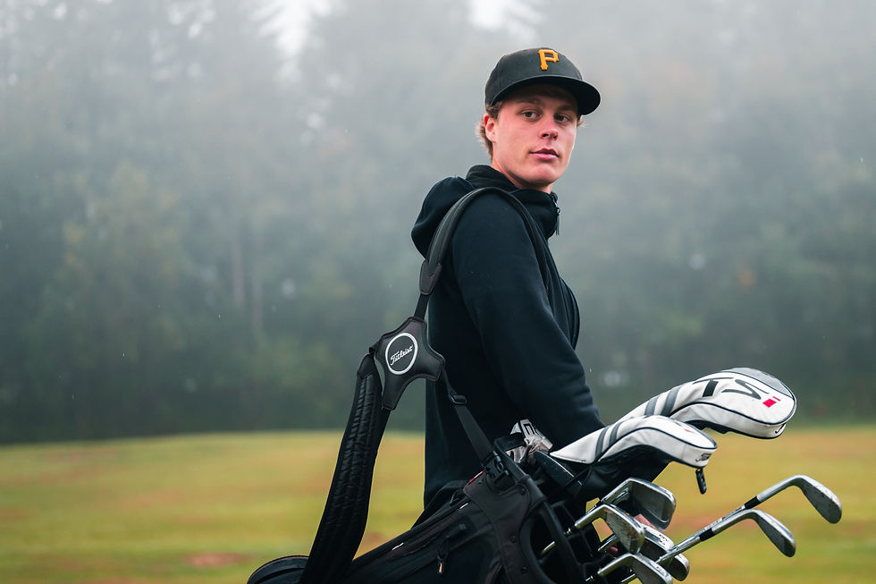 Natanael Lindholm er en brukbar golfspiller og var selvfølgelig med på Gjøvik Hockey Open. FOTO: Fredrik Hagen