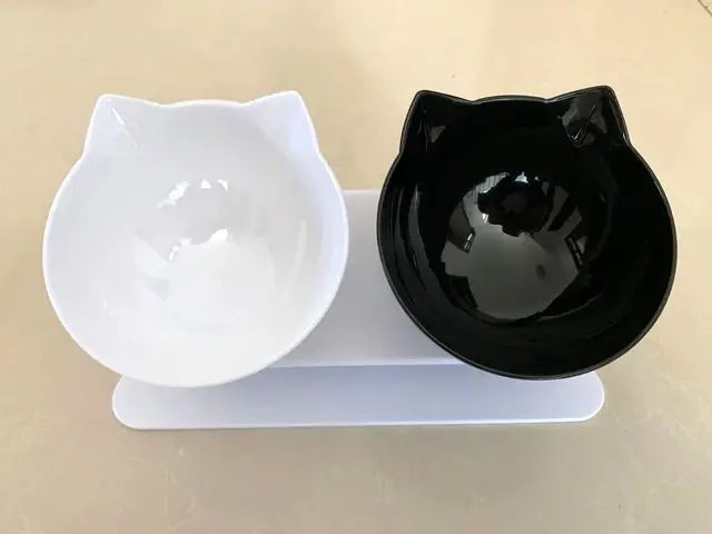 Thumbnail: TiltDine Pet Bowl Set