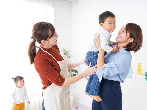 How to apply work permit and visa for maid in Qatar?