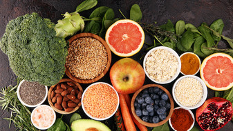 DIE 10 SUPERFOODS FÜR IHRE DARMFLORA