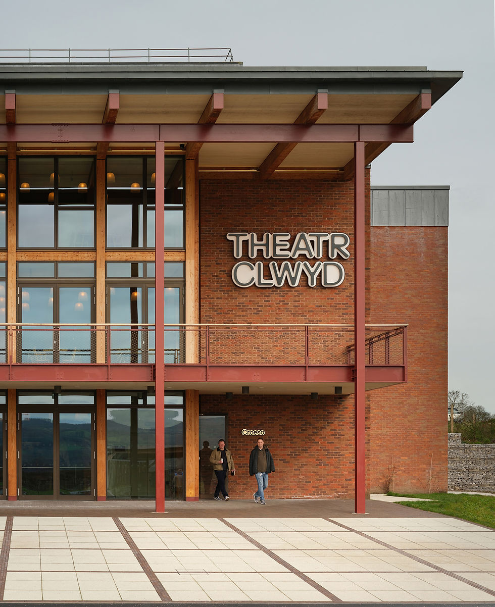 Theatr-Clwyd_Entrance-View_Philip-Vile