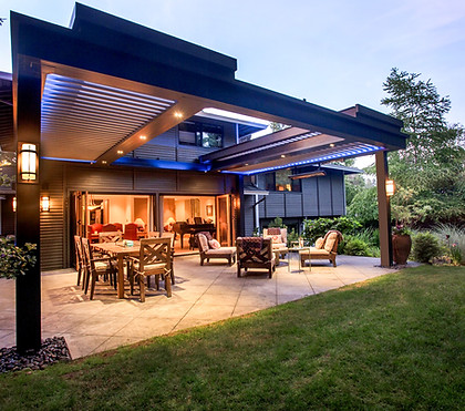 Luxury Outdoor Living Spaces | Distinctive Outdoor Structures