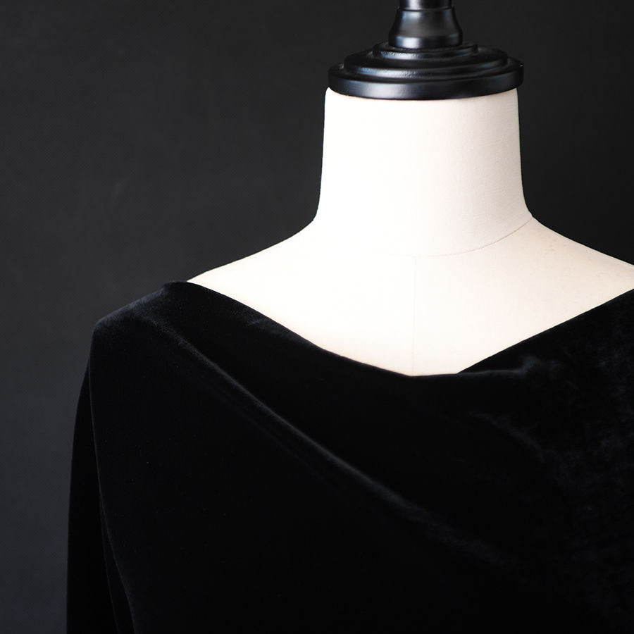 Thumbnail: Nhung the tơ tằm - Black