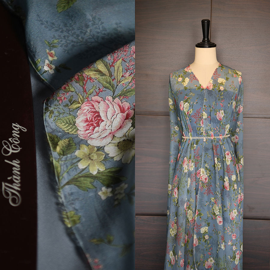 Thumbnail: Silk chiffon 8mm- Hoa hồng nền xanh đá