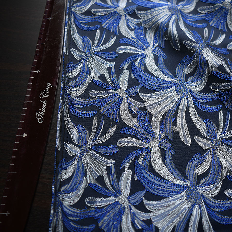 Thumbnail: Gấm dệt hoa nổi -Blue Ánh Bạc