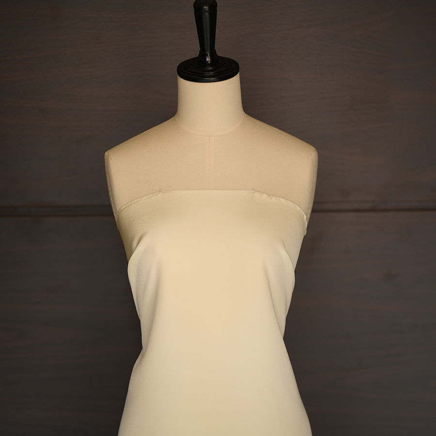 Thumbnail: Silk Crepe 30mm - Light Champaign