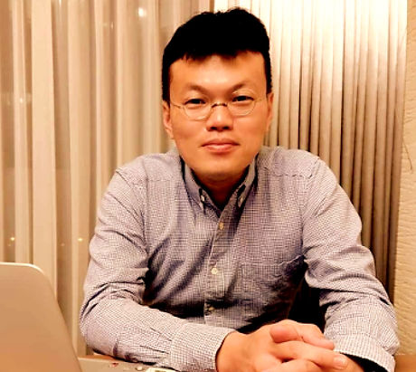 陳瑞慶_工作區域 1_edited.jpg