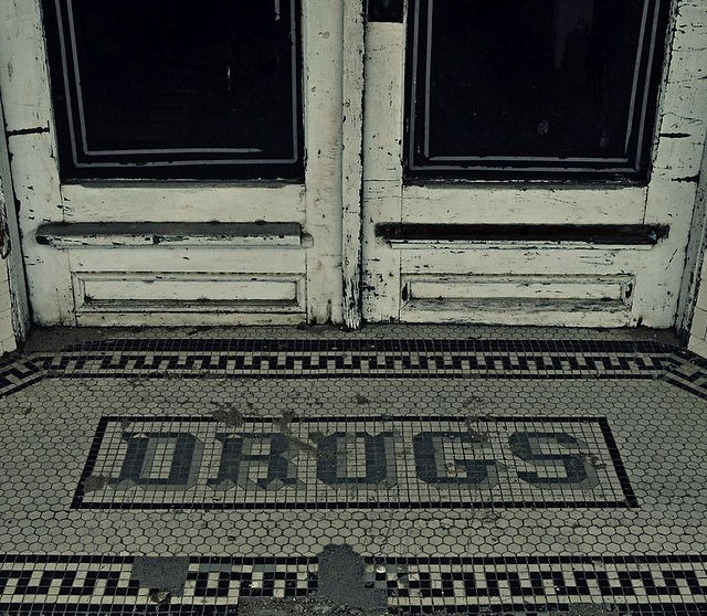 DRUGS TILE.jpg