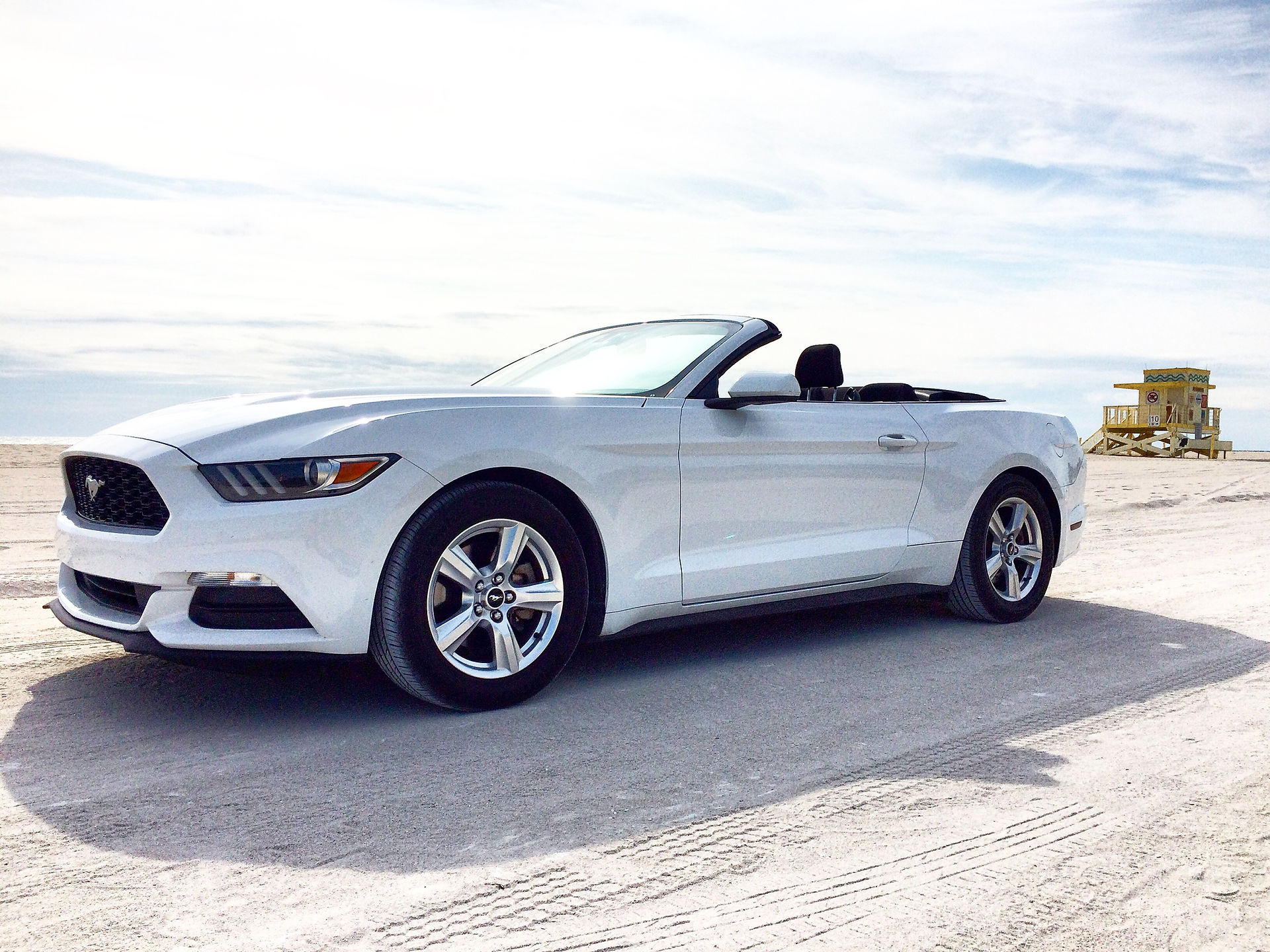 rent a mustang convertible in Miami