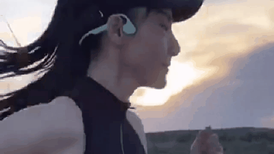 Gif-VideoID-Ns2on7P9xEQ.gif