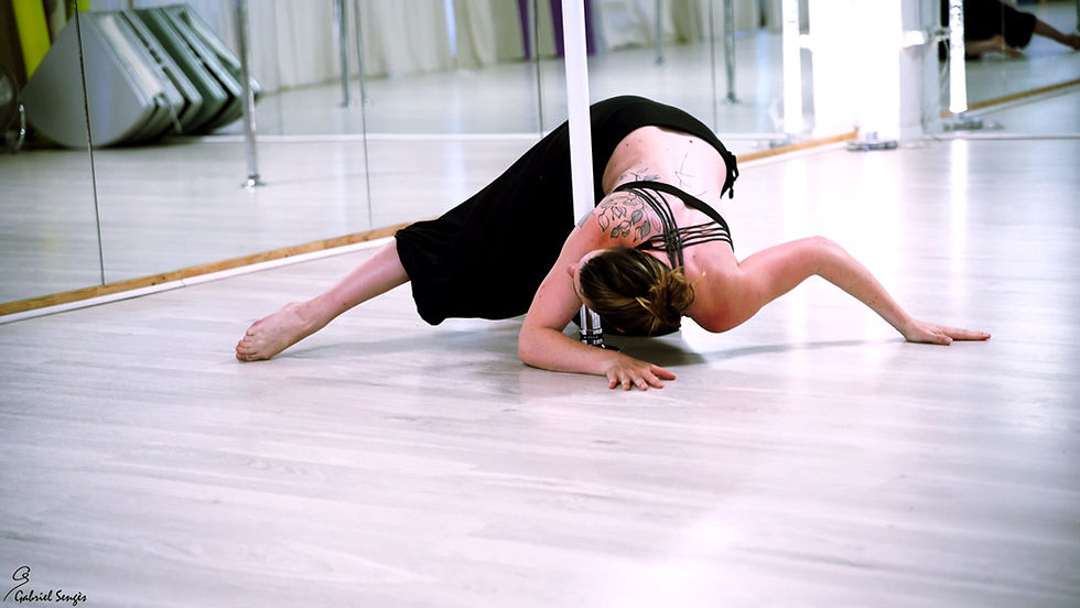 Cours de Modern Pole dance à Rennes