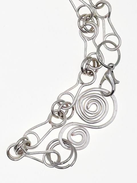 Dragon’s Eye Link Necklace clasp