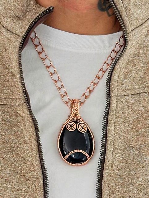 model wearing Onyx Cabochon Link Necklace