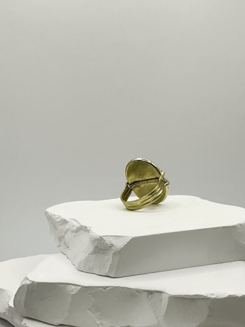 Gold Turquoise Oval Cabochon Ring