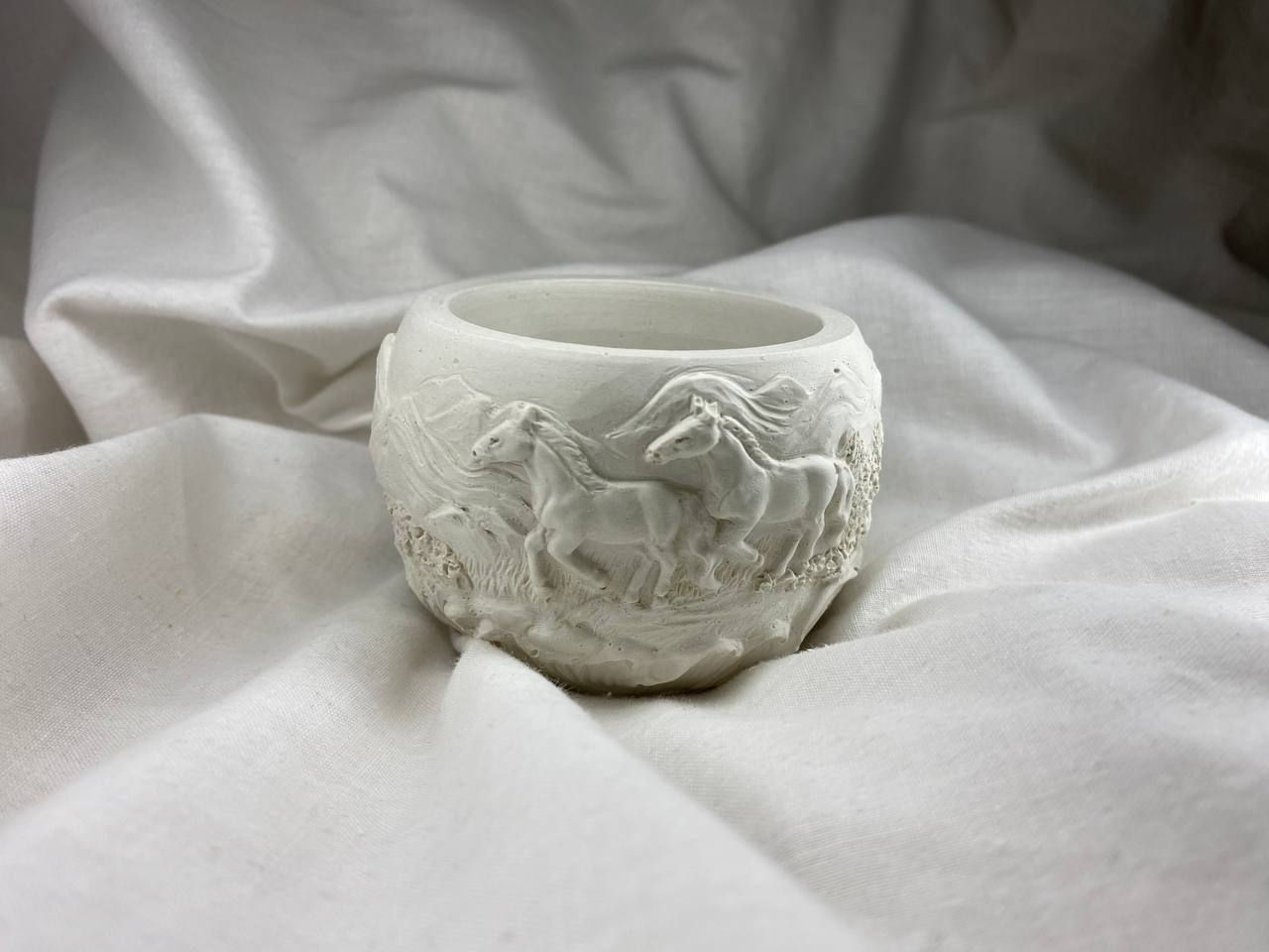 Кашпо "Символ 2026 Кінь №3"