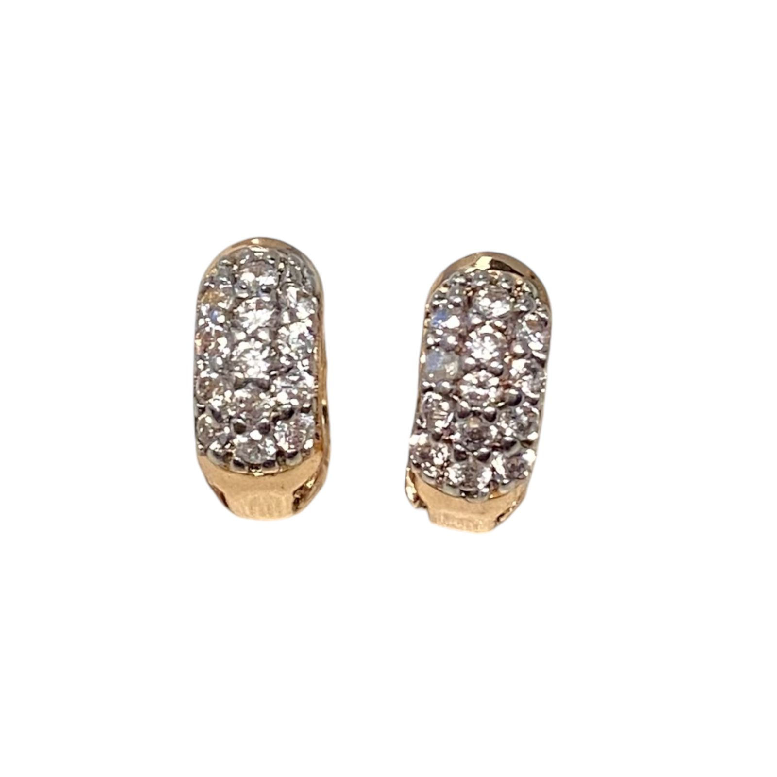 BRINCO ARGOLINHA ROSE CRAVEJADO COM ZIRCÔNIAS BRANCAS