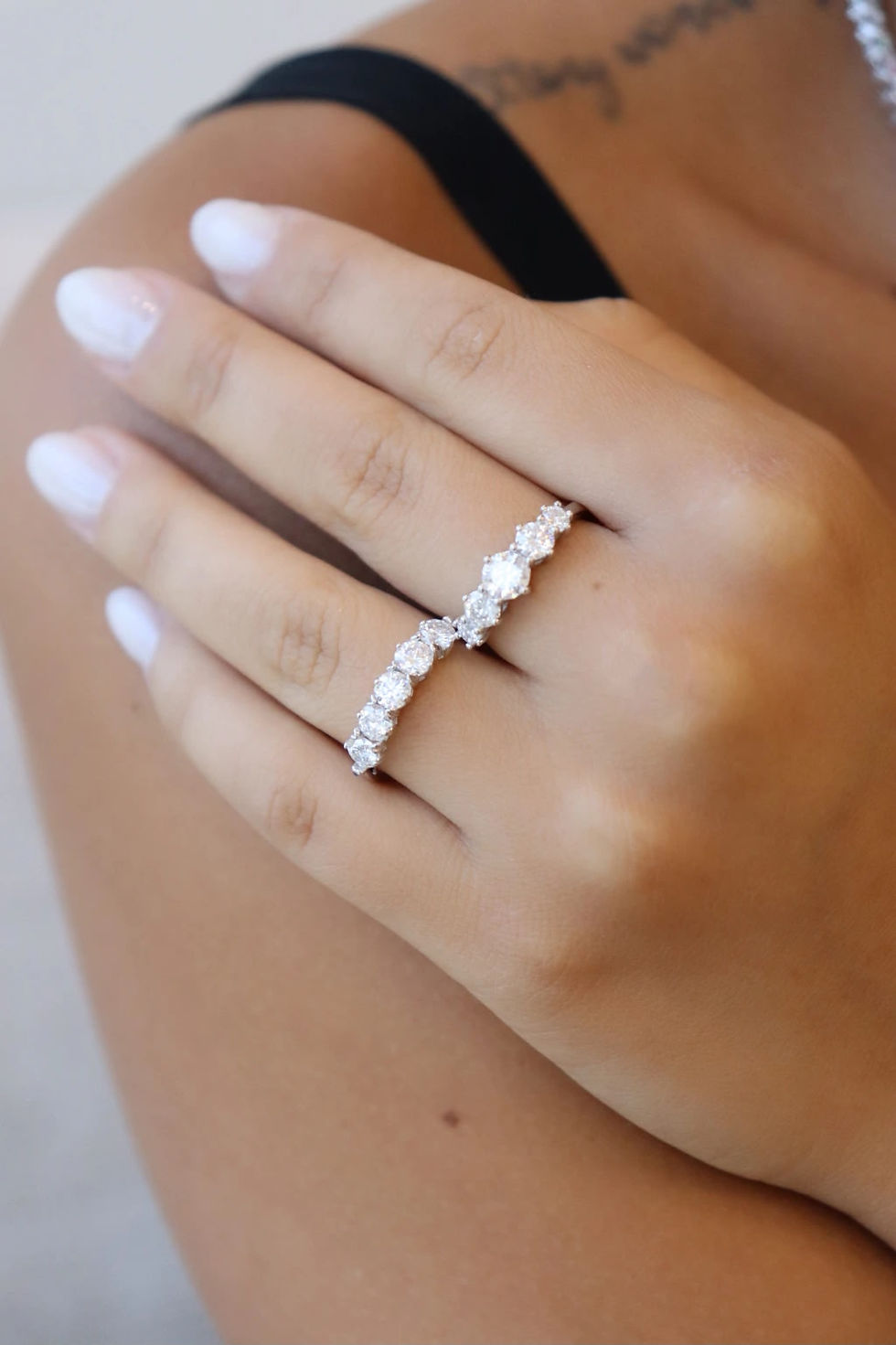 Miniatura: ANEL MOISSANITE APARADOR MEIA ALIANÇA 5MM EM PRATA 925