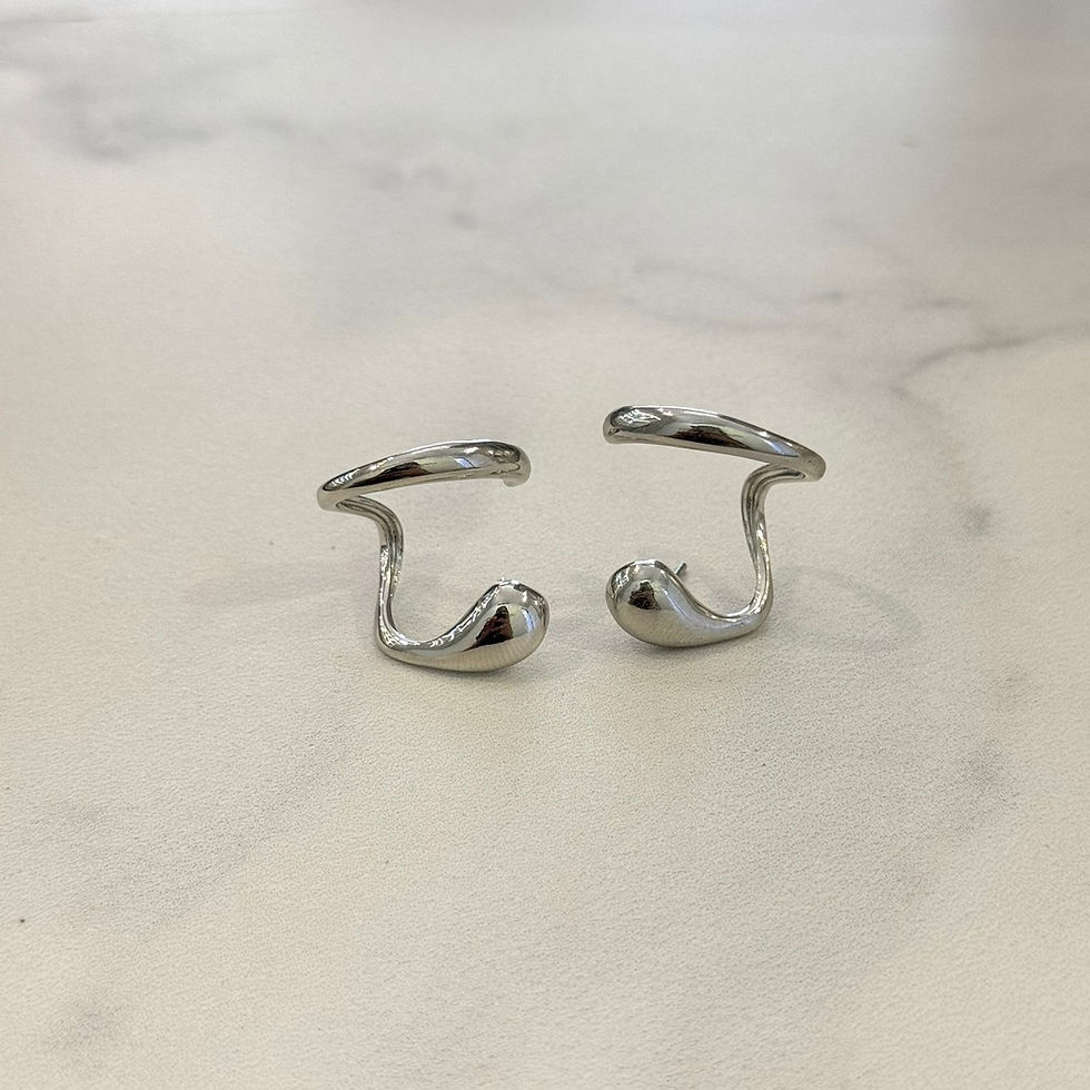 Miniatura: BRINCO EAR CUFF LISO DESIGN ORGÂNICO LEVE