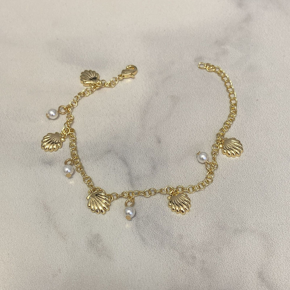 Miniatura: PULSEIRA COM PÊNDULOS DE CONCHA E PÉROLAS BANHADA A OURO