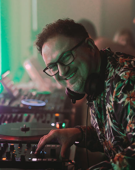 Osterparty (98 von 228)_edited.jpg