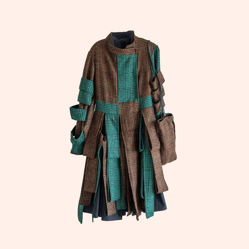 дълго вълнено палто с волани в зелено и кафяво