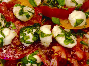 Layered Panzanella Salad | Easy Fresh Summer Tomato Recipe