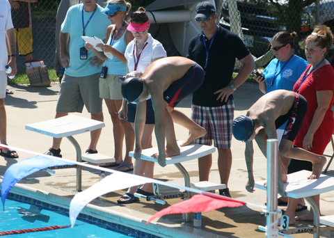 swimmers_start.png